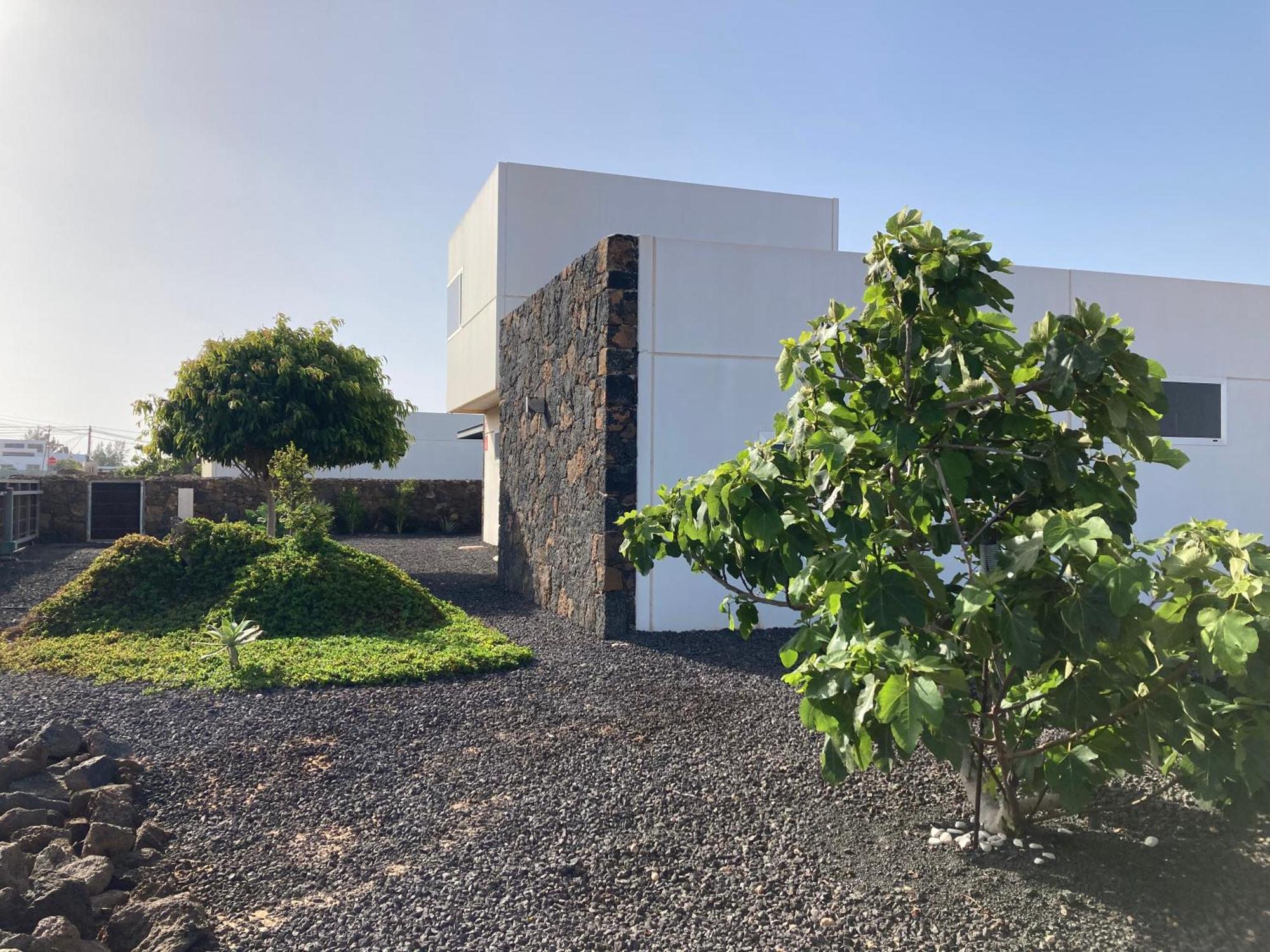 Majanicho Rock - Villa With Heated Pool Lajares Esterno foto