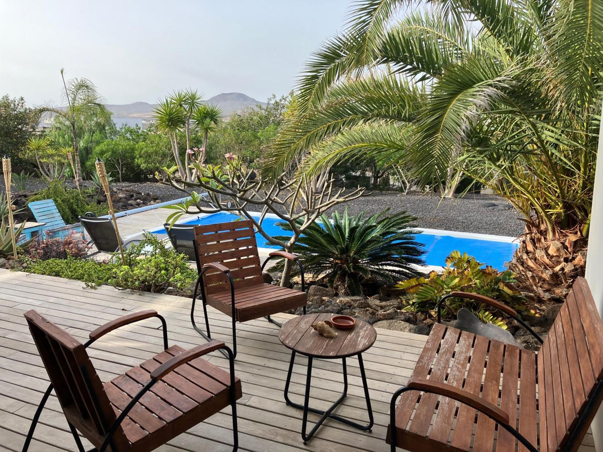 Majanicho Rock - Villa With Heated Pool Lajares Esterno foto